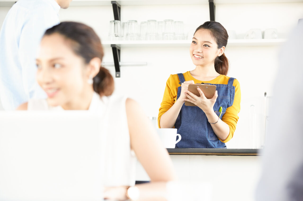 Read more about the article 「建教合作」的寒暑期打工實習生，也受《勞基法》保障嗎？｜勞動部百問百答