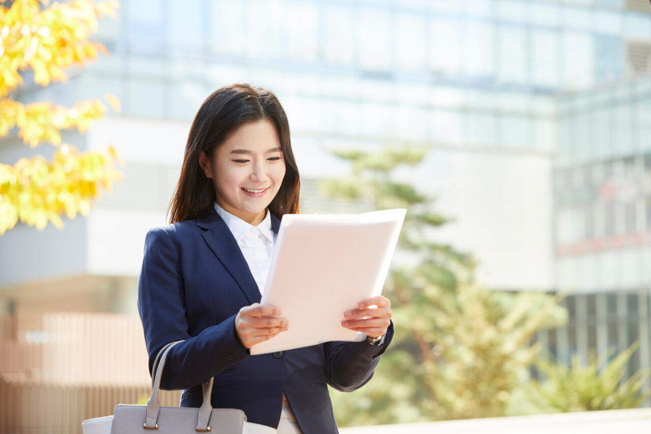 Read more about the article 調查顯示：6成求職者最在意薪資、工作生活平衡、通勤距離居次｜2022員工C.E.O.工作價值認知調查報告