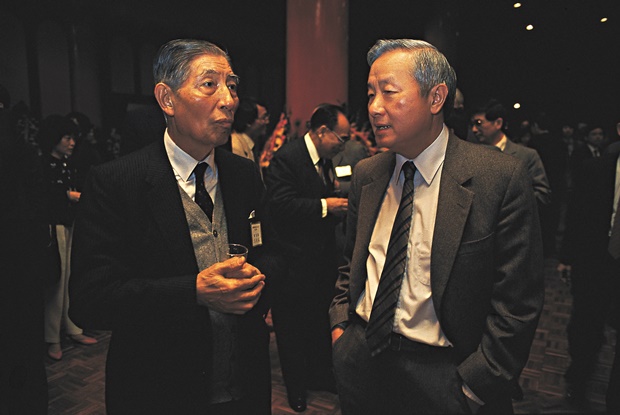 1987年，李國鼎與張忠謀參加活動。（天下資料）