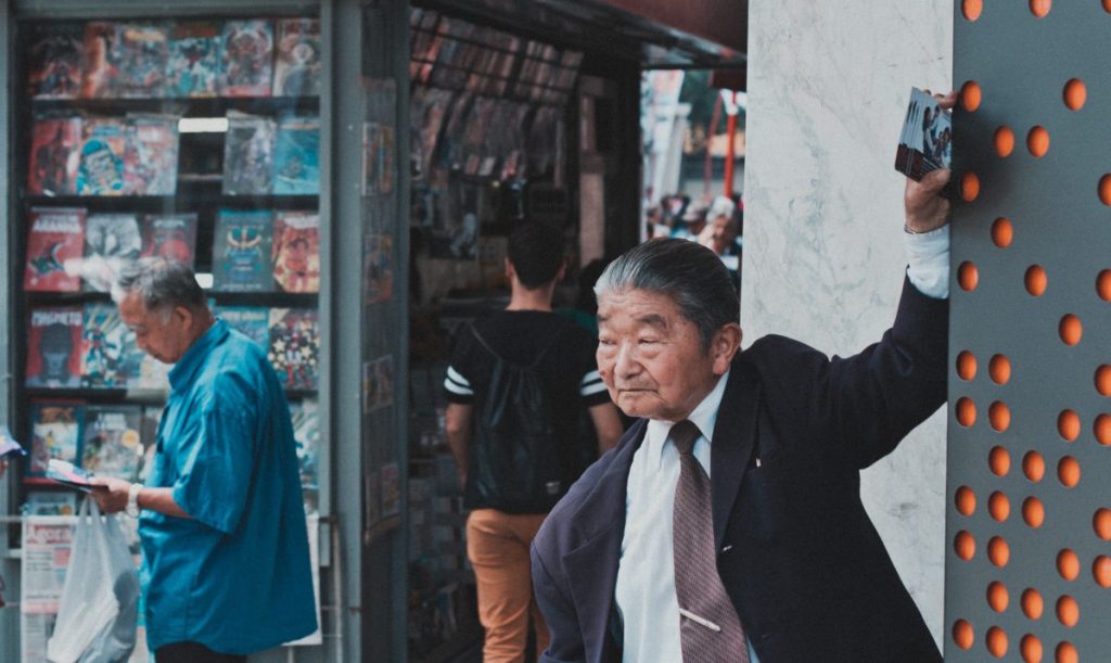 早退率東亞第一的台灣：幾歲工作算「太老」？