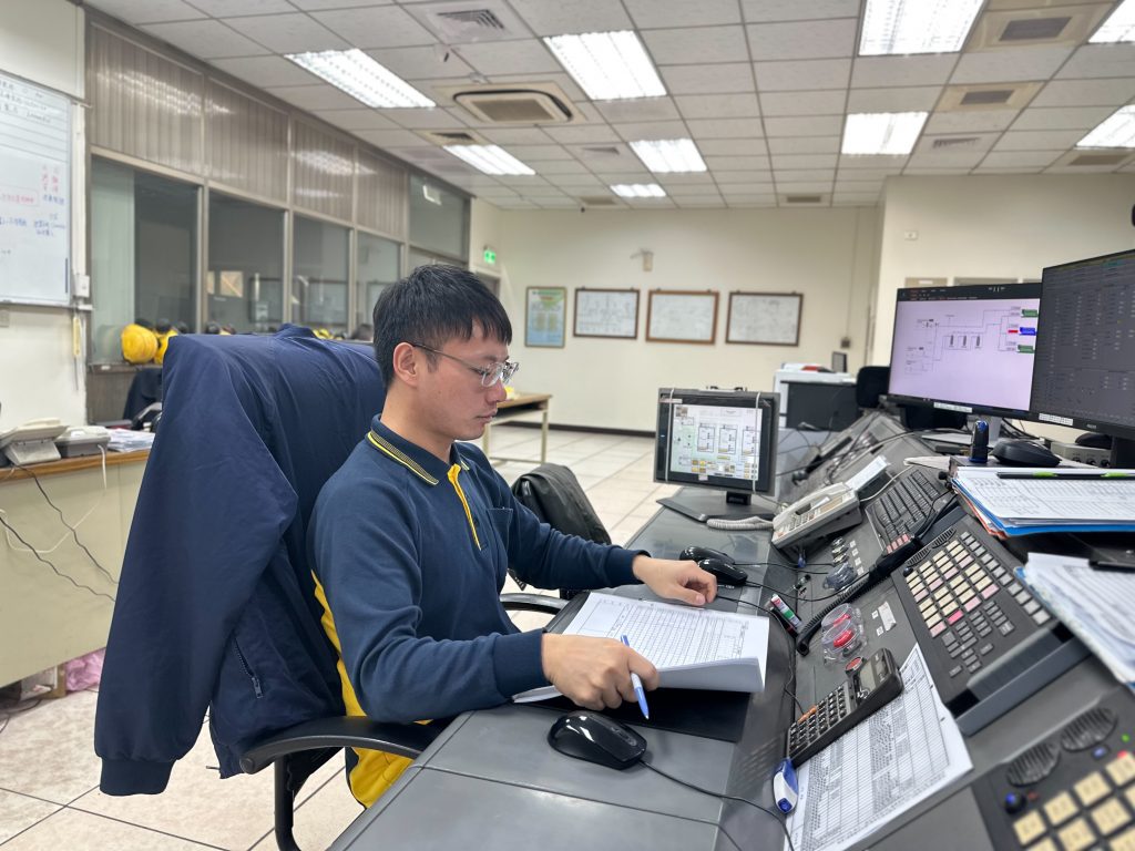 職涯紅利:因為產業夠「穩」,福利更敢「給」