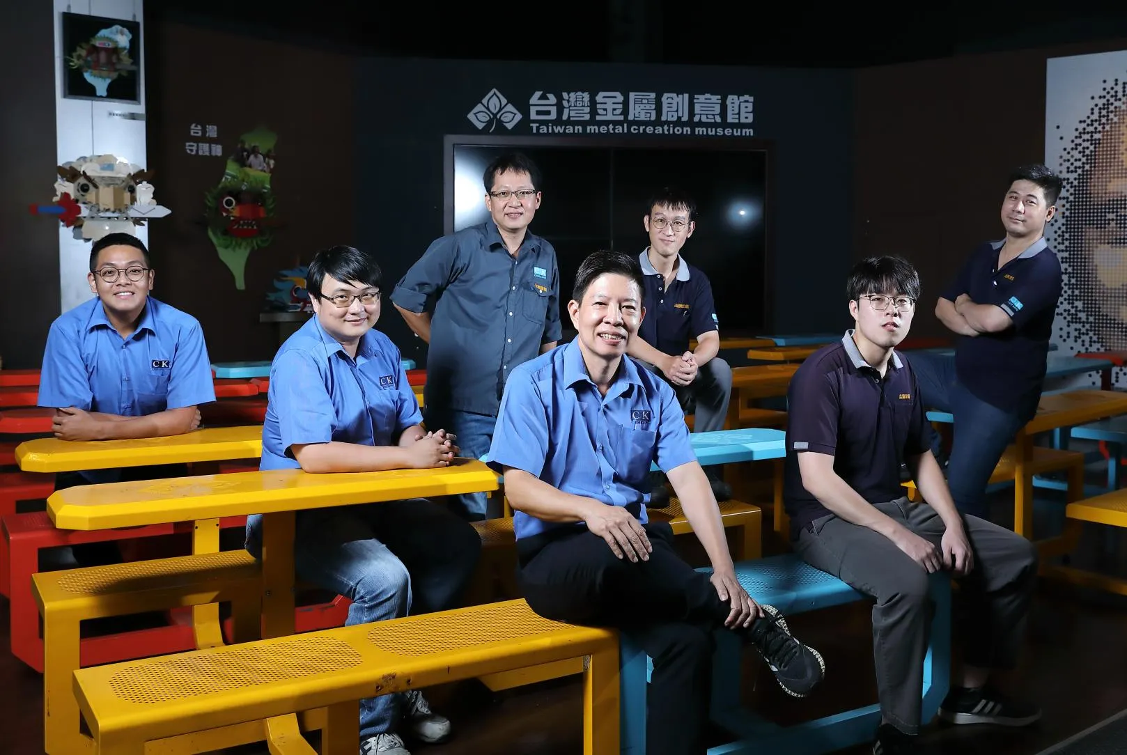 一半員工35歲以下、女生佔1/3！志鋼金屬如何把傳產變年輕「潮牌」？