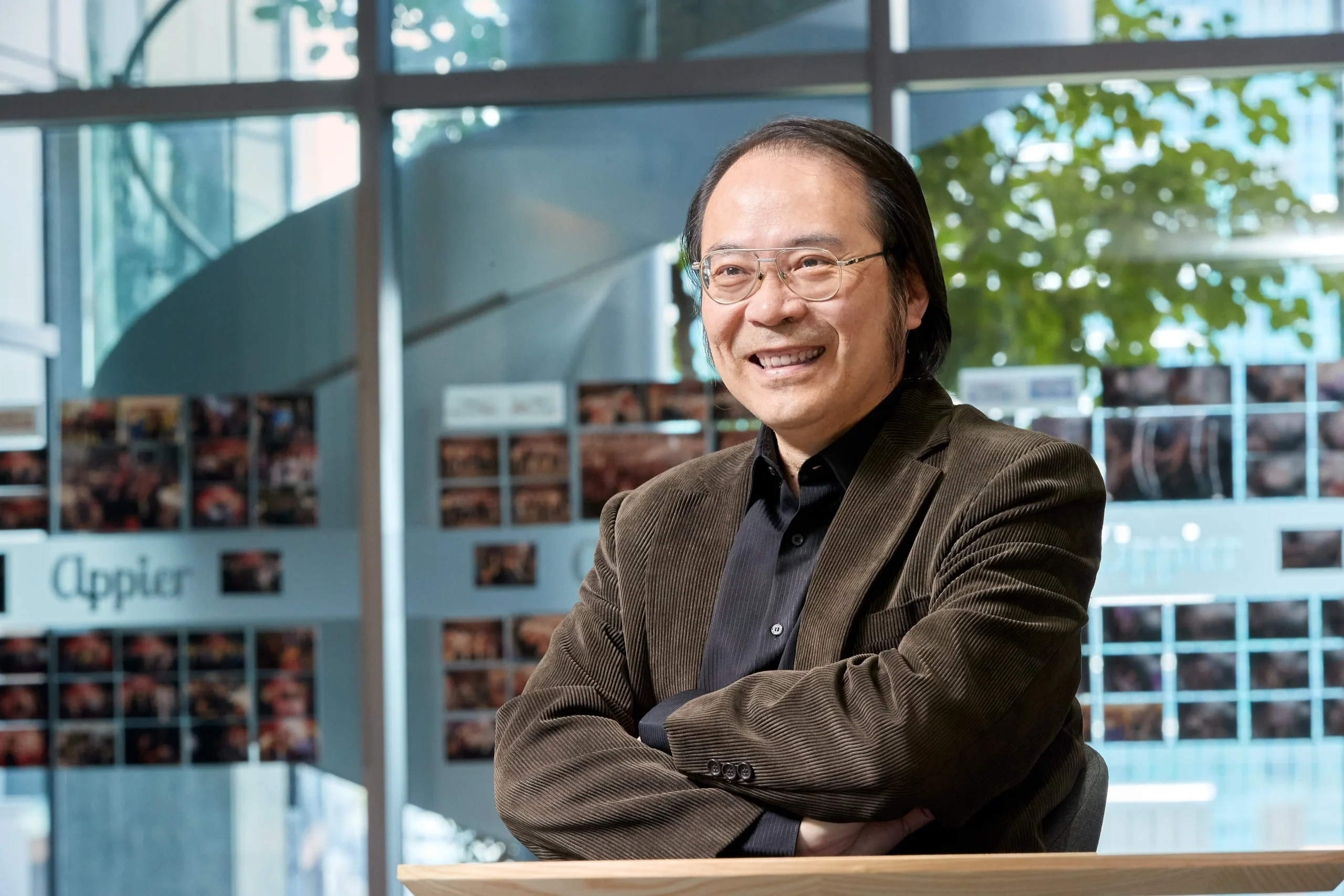 新鮮人沒機會、企業沒人才？簡立峰談AI衝擊下的職場困局！