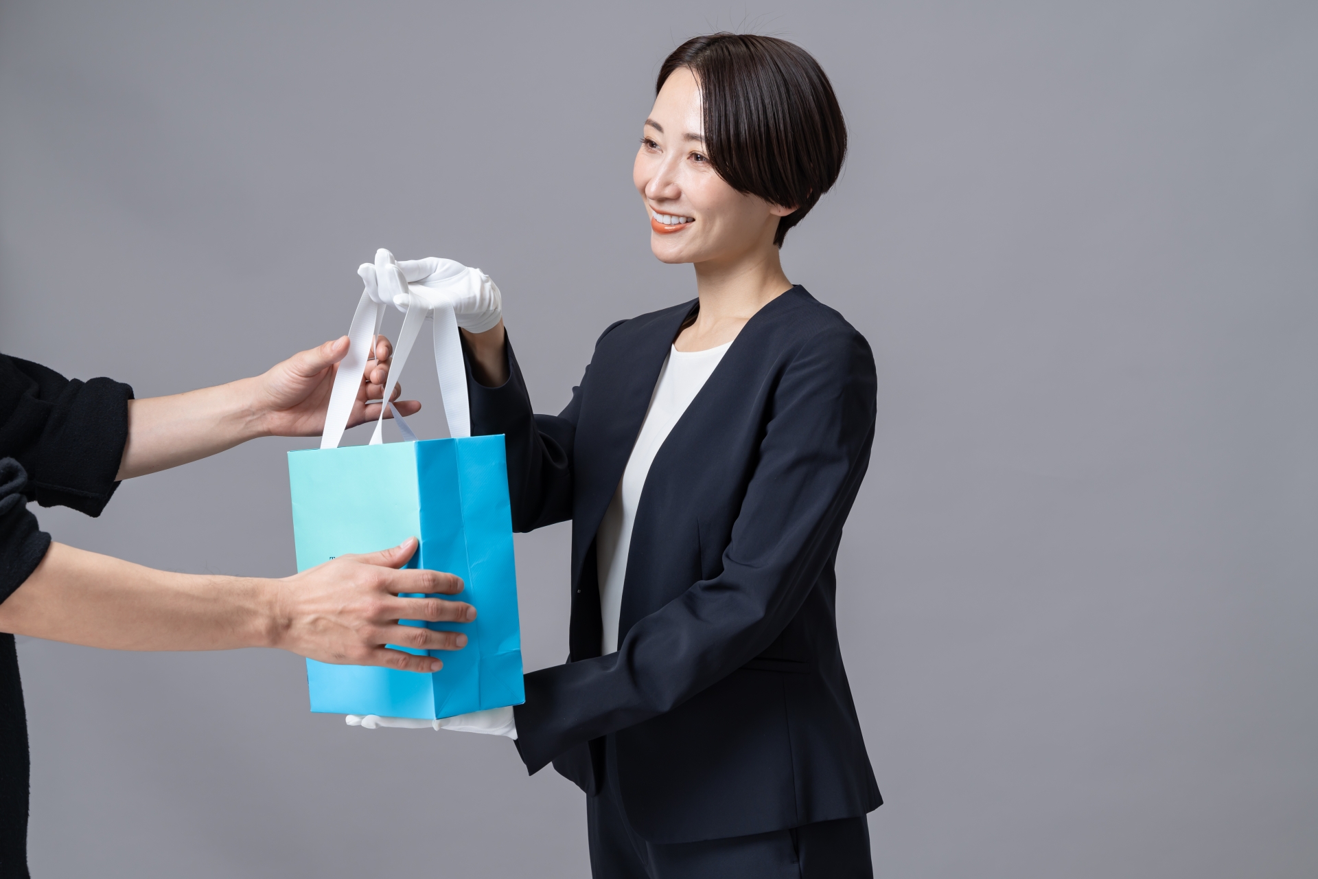 請特休出去玩回來一定要帶伴手禮嗎？帶你看懂「辦公室伴手禮社交」