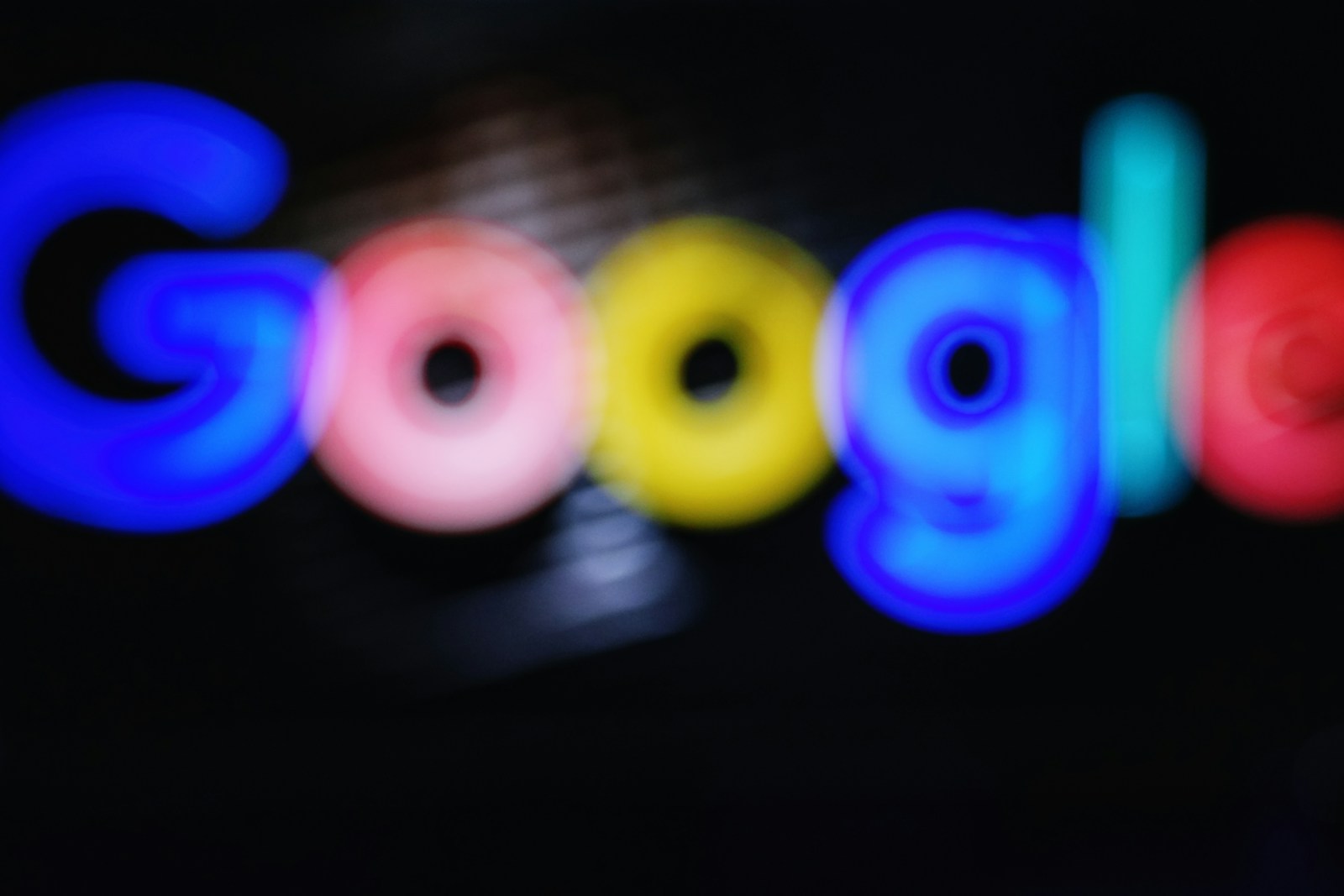 用「優勢公式」找對夥伴！Google與DeepMind工程師如何用AI改寫能源產業