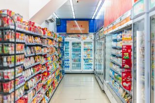超商破1.6萬店！2025台灣連鎖加盟產業圖解排行：4大業態展店趨勢