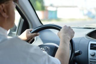 藍領工作大翻身!不怕AI取代 企業主管改開計程車:12天賺到以前月薪