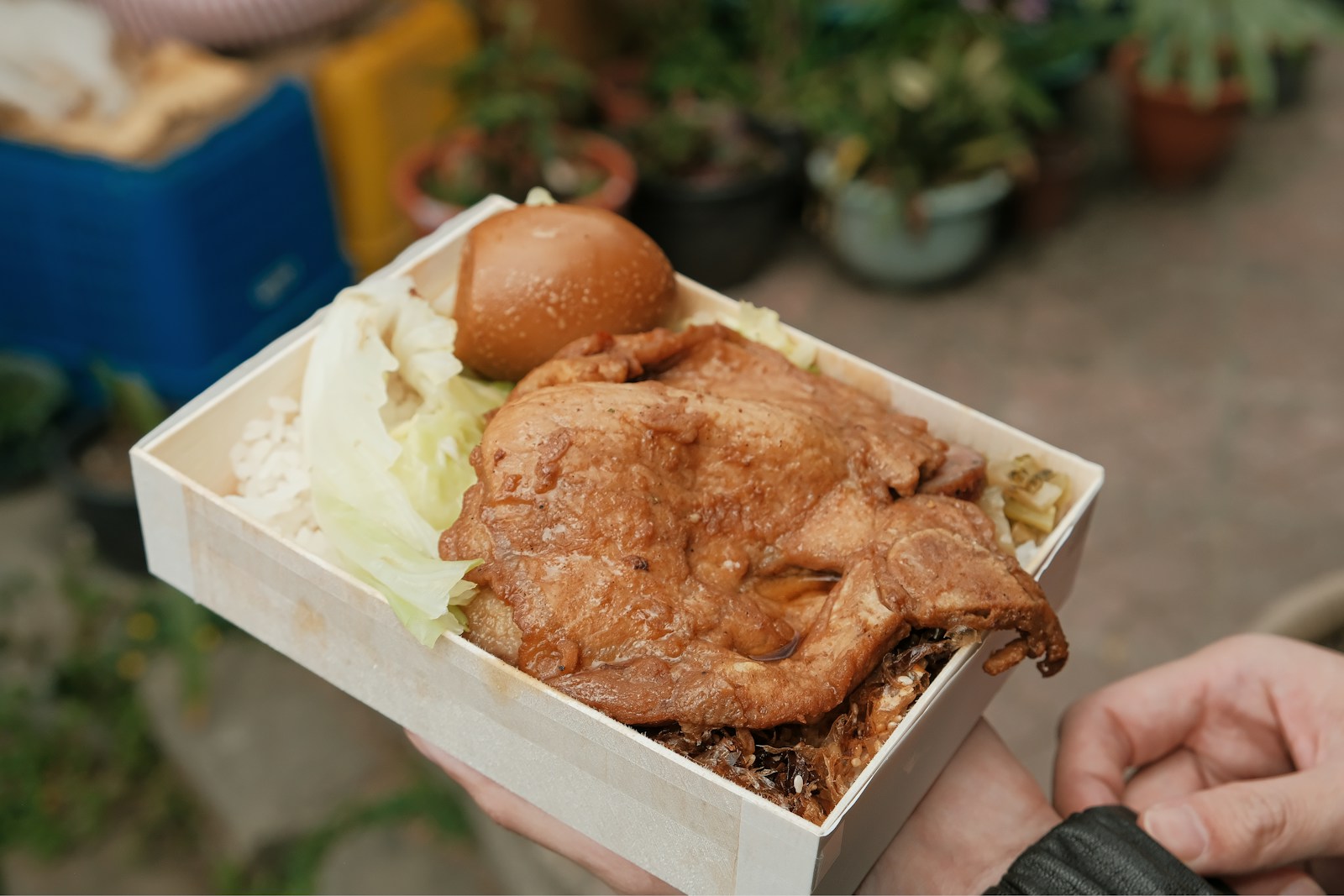 炸排骨起薪近5萬元！她見徵才廣告嘆「早知讀餐飲」 網曝背後真相