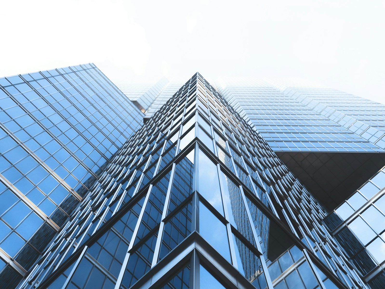 電商做4年多月薪才5萬！她跳槽科技業「薪水暴漲36%」 嘆：選對產業差很多